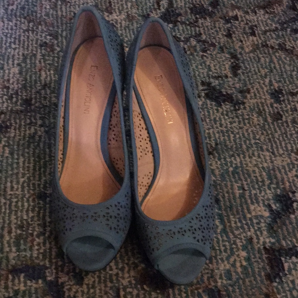 👗👠 Blue suede lattice heels by ENZO ANCIOLINI